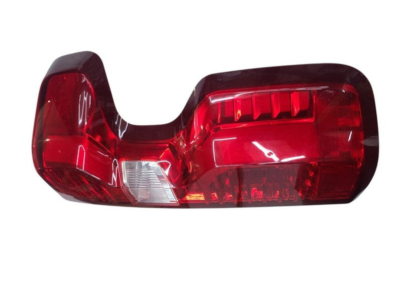 Passenger Tail Light Pickup With Box Fits 19-26 SILVERADO 1500 PICKUP 