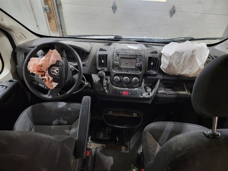PROMAST15 2019 Owners Manual 537171