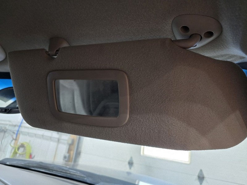 Passenger Sun Visor Classic Style Fits 03-07 SIERRA 1500 PICKUP 646105