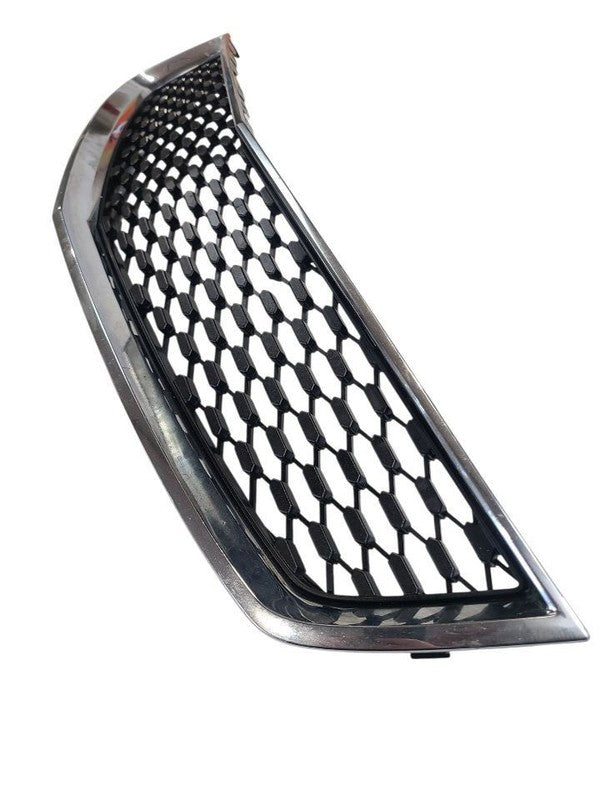 Grille LS Lower Center Fits 10-15 EQUINOX 669050