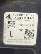 TESLA 3   2023 OEM Driver's Side Fog Corner/Park Light 578191