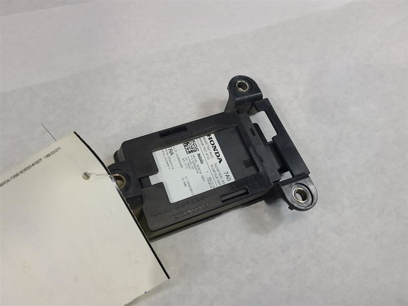 PILOT     2016 Camera/Projector 608433