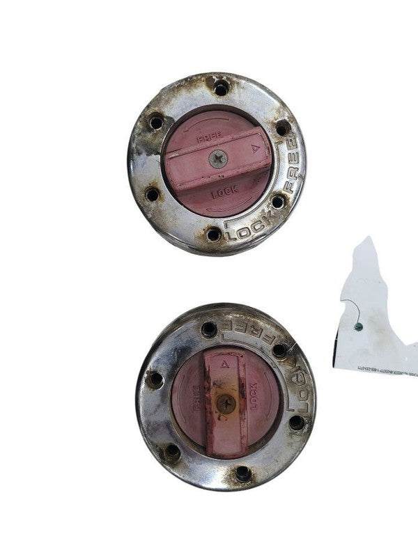 F250      1989 Locking Hubs 680525
