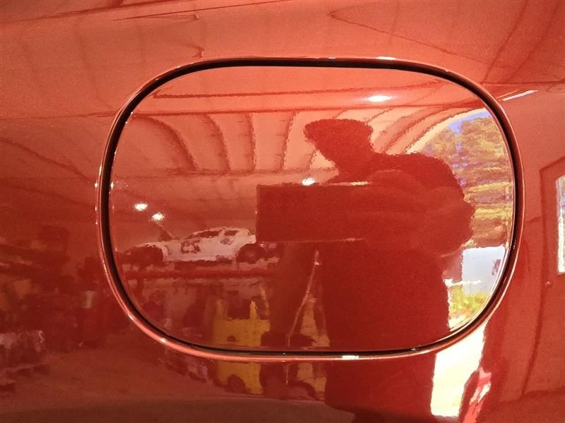 TUCSON    2021 Fuel Filler Door 587262