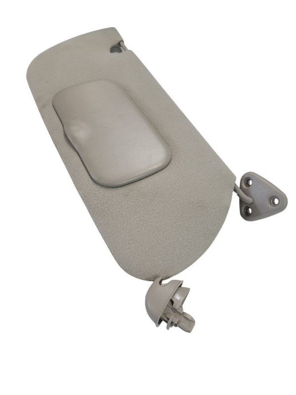 DAKOTA    1999 Sun Visor 666456