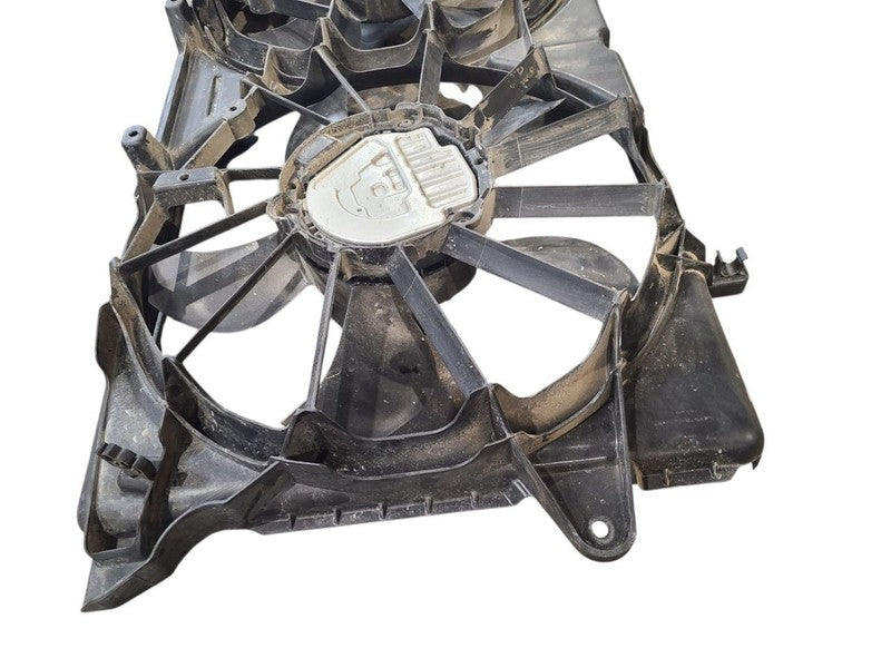 Radiator Fan Motor Fan Assembly Fits 14-21 SILVERADO 1500 PICKUP 66120