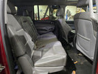 SUBURBN15 2015 Owners Manual 647403
