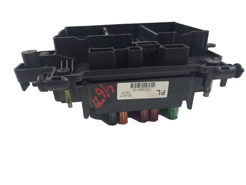 Fuse Box Engine Fits 00-02 SIERRA 1500 PICKUP 589917