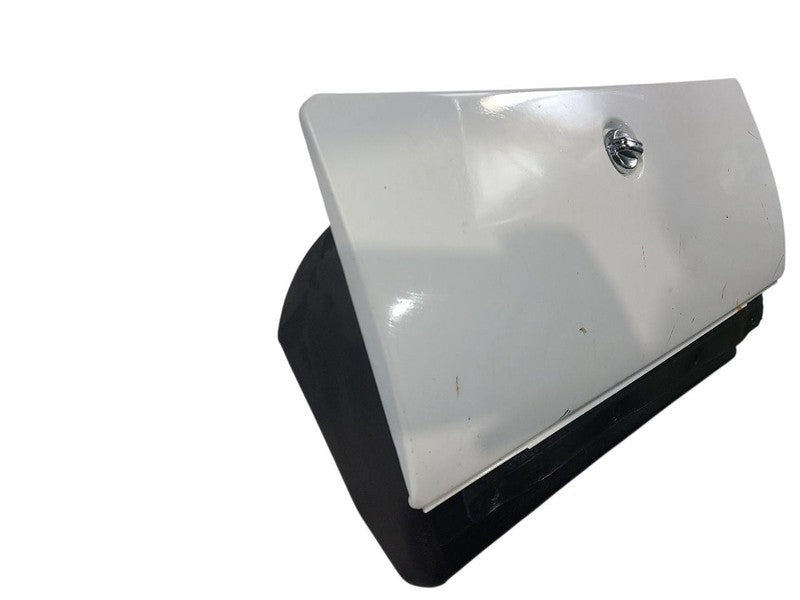 TCHEV10   1987 Glove Box 654066