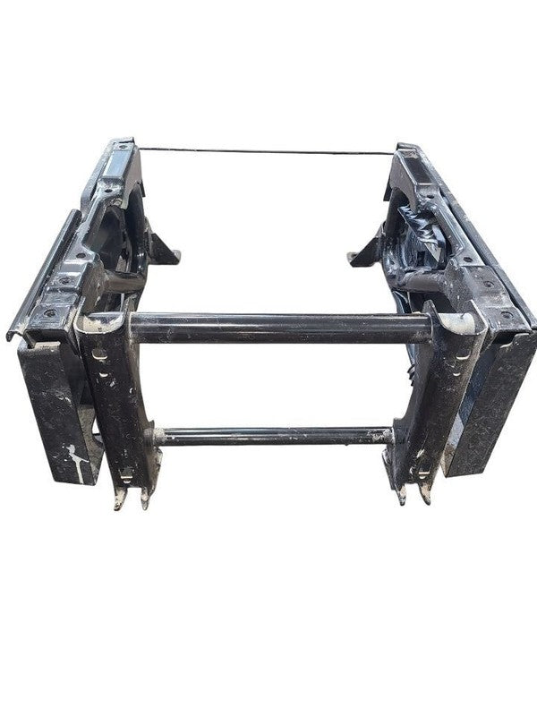 PROMAST15 2019 Front Seat Track 670514