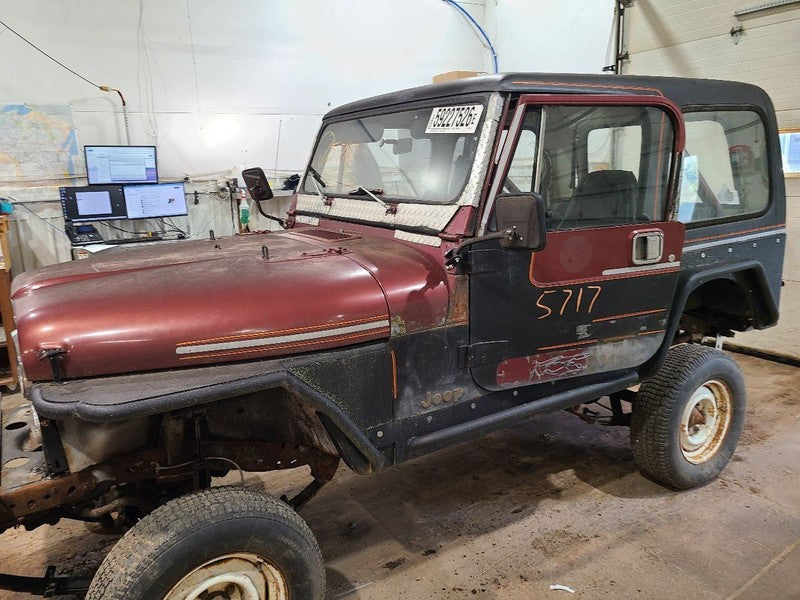 Hood Fits 72-86 CJ-SERIES 679136