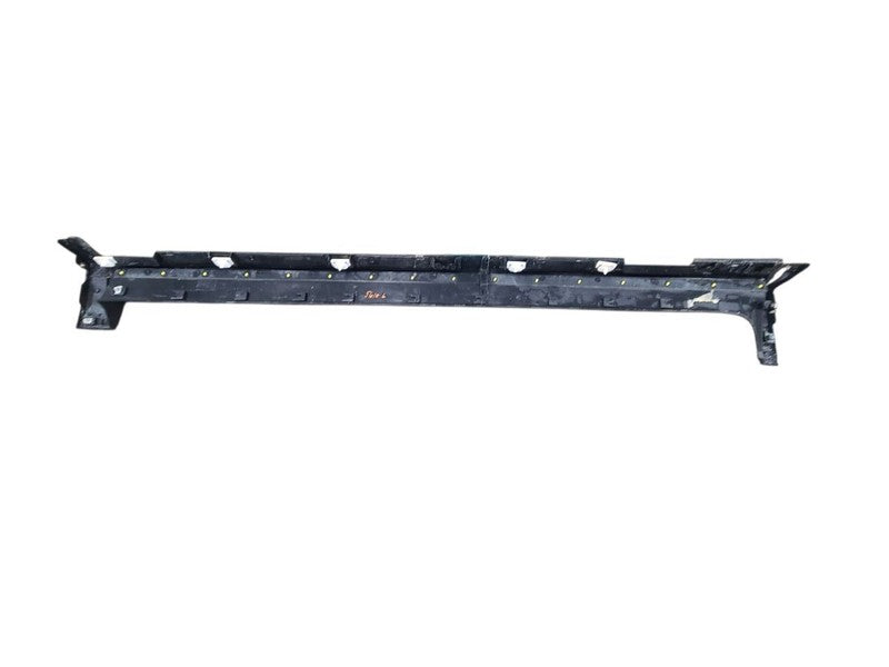 EQUINOX   2018 Rocker Panel Moulding 672406