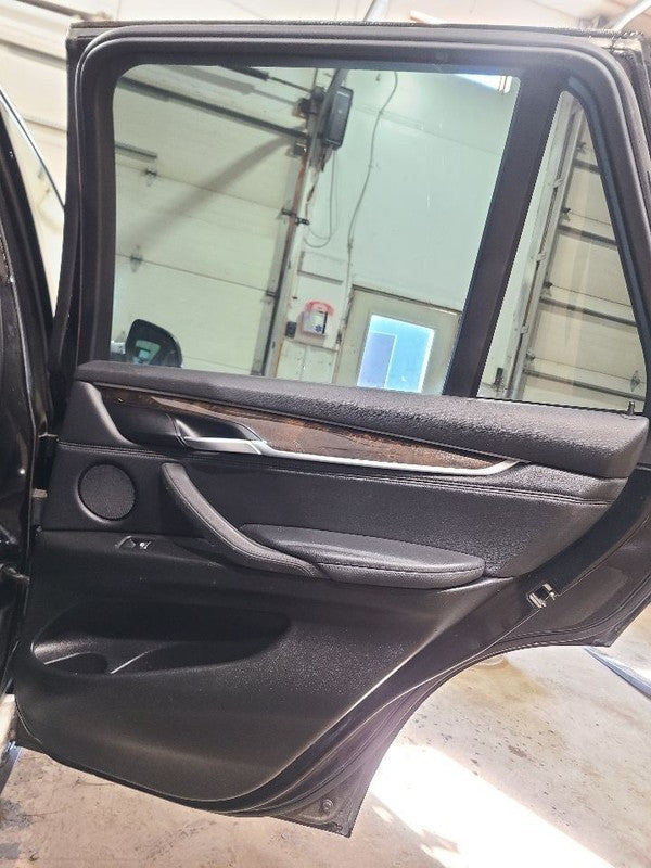 Passenger Right Rear Side Door Fits 14-18 BMW X5 656259