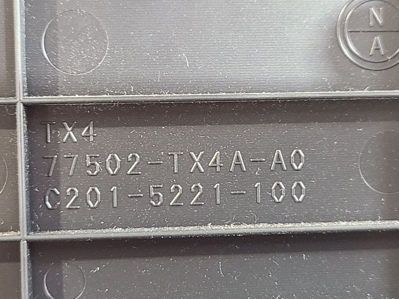 RDX       2015 Glove Box 648743
