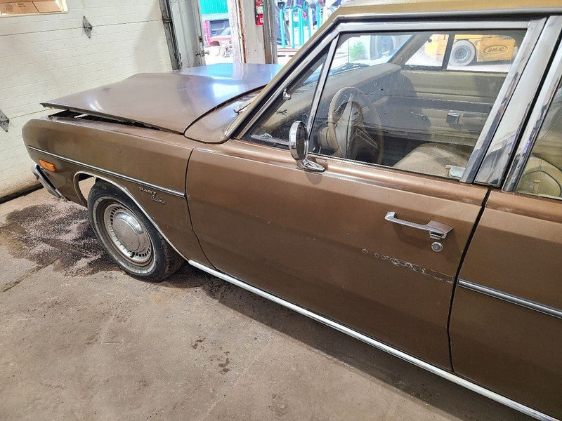Passenger Right Headlight Door/Cover Fits 75-76 DART 668116