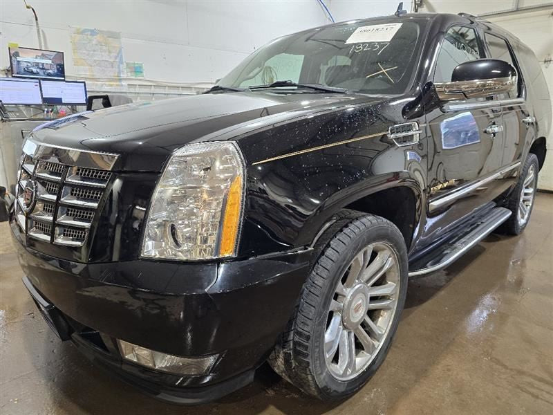 Driver Left Headlight Without LED Fits 09-14 ESCALADE 586181