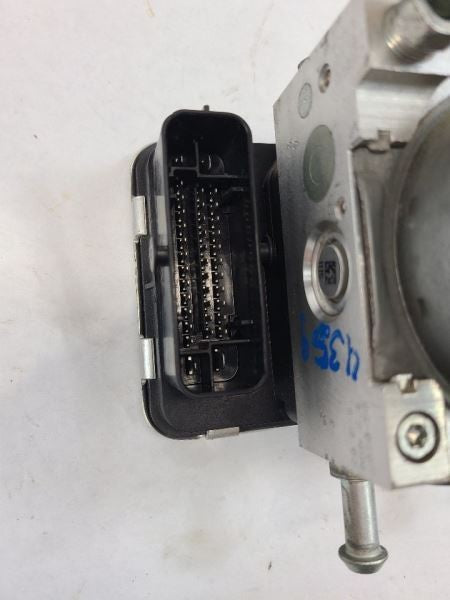 Anti-Lock Brake Part Pump Assembly Eye Sight Fits 17-19 IMPREZA 557314