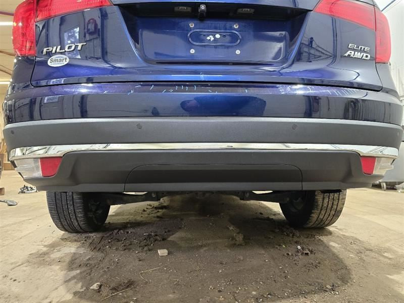 Rear Bumper Park Assist With Chrome Accent Trim Fits 16-18 PILOT 60834