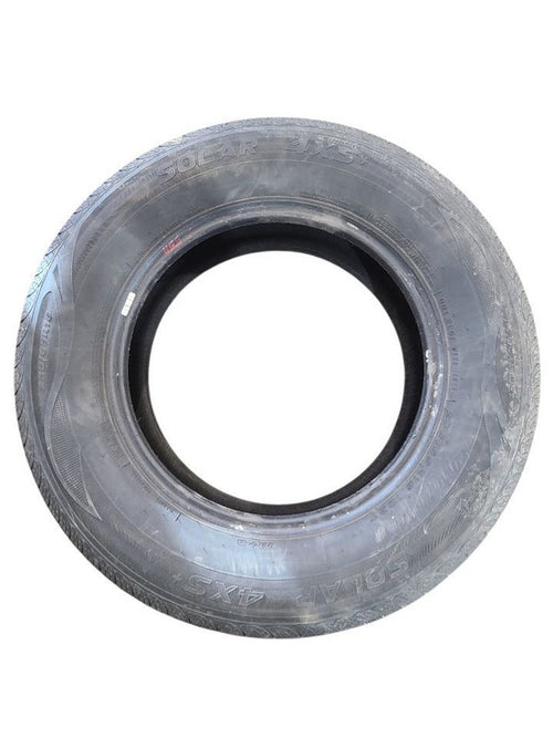 2 Used Tires 235 65 16 75% Tires 666628