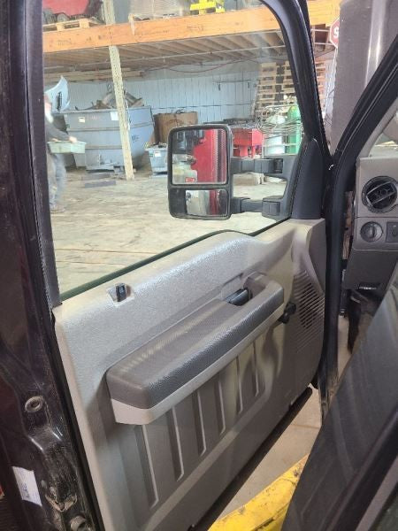 F350SD    2008 Owners Manual 592145