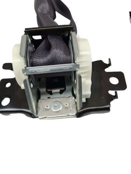 YUKONXL15 2016 Seat Belt Rear 590379