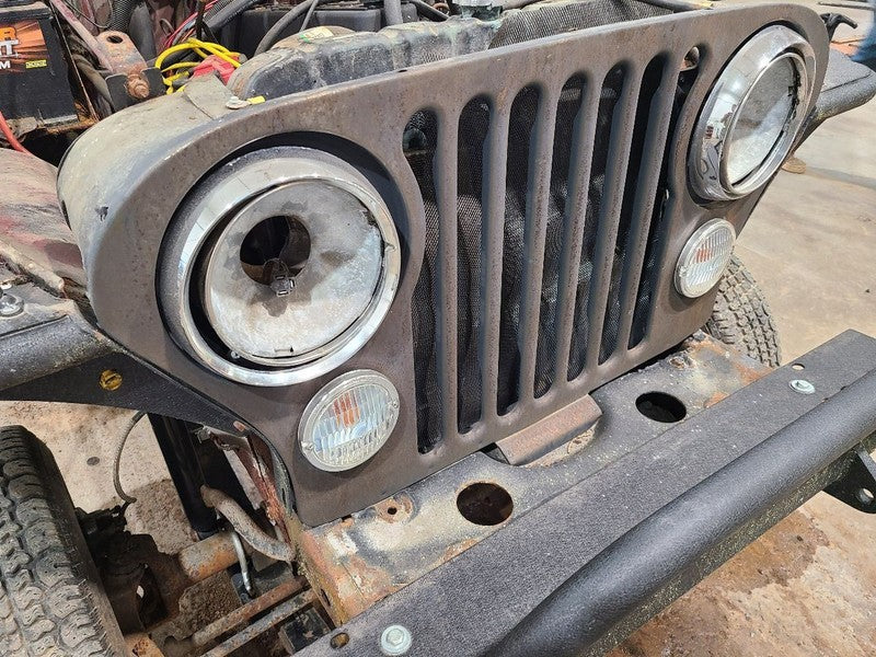Grille Assembly Fits 72-86 CJ-SERIES 679133