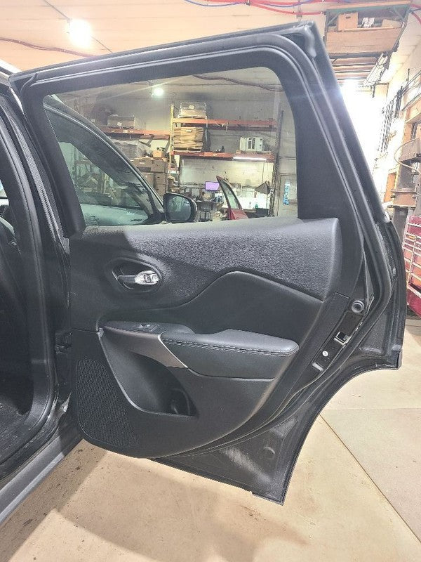 Passenger Right Rear Side Door Fits 14-23 CHEROKEE 651868