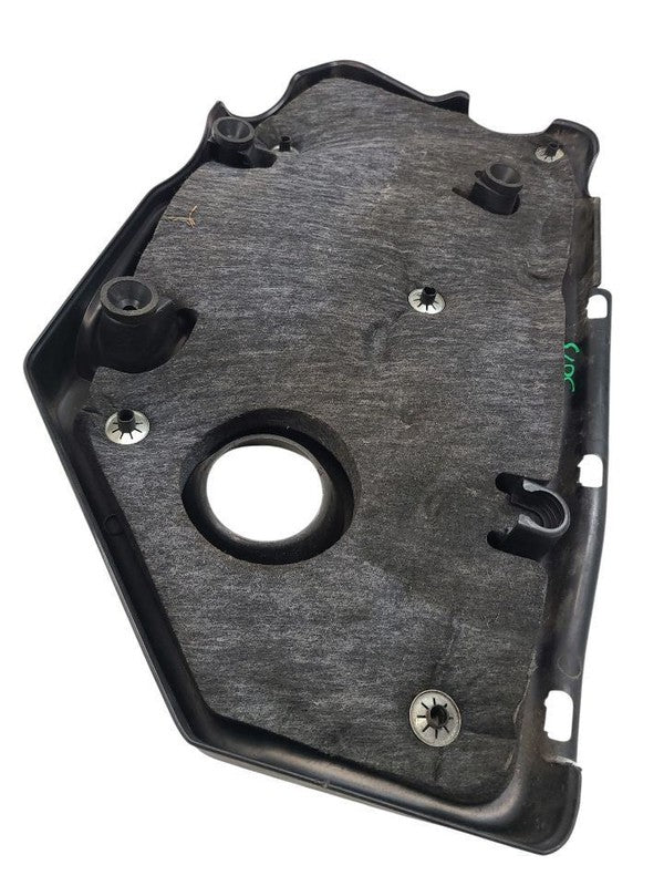 REGAL     2013 Engine Cover 634533