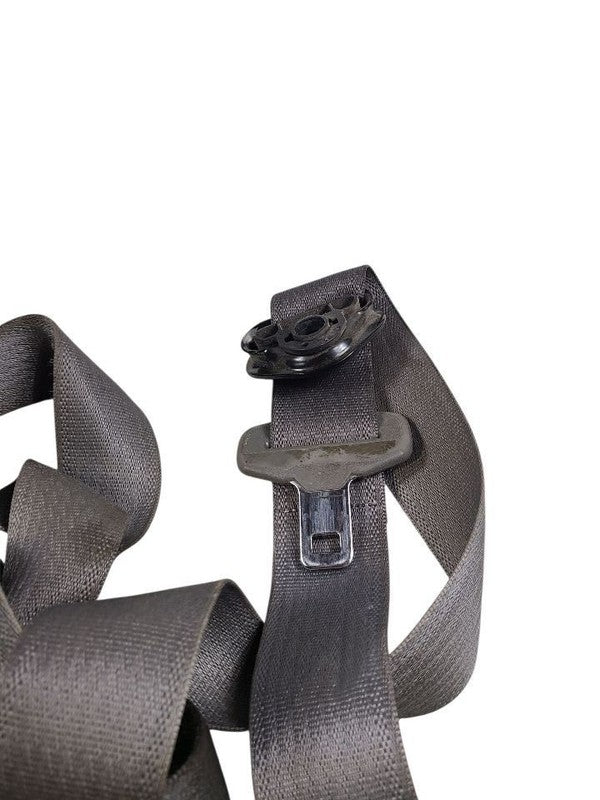 SUBURBN15 2015 Seat Belt Rear 647322