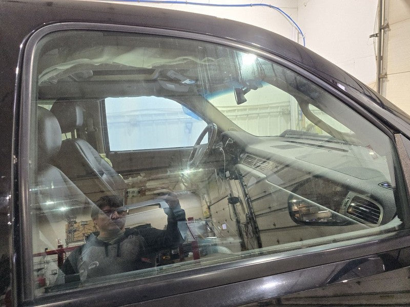 Passenger Right Front Door Glass Fits 07-14 SIERRA 2500 PICKUP 613164