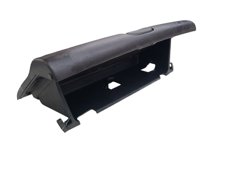 RAM1500   2001 Glove Box 676635
