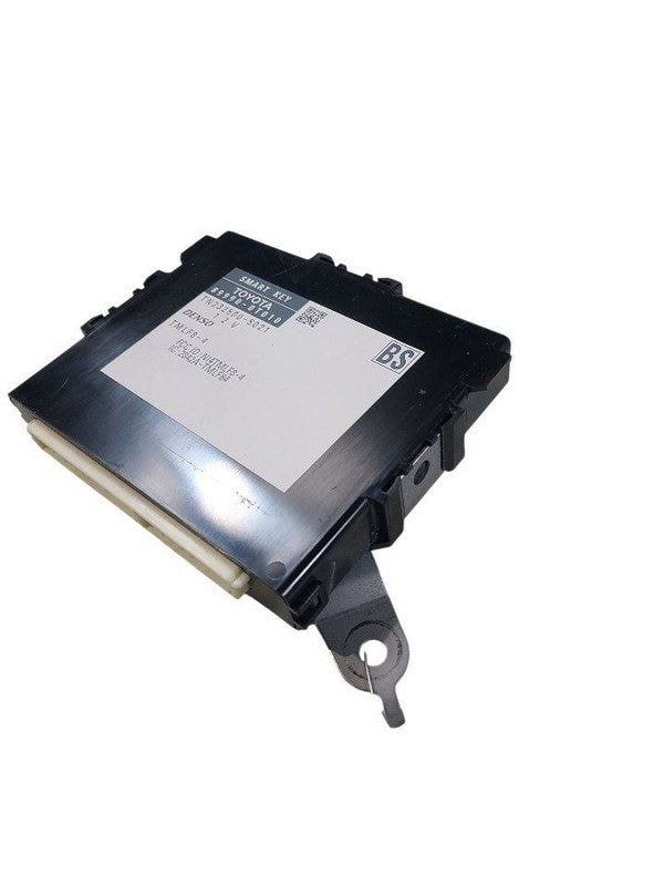 Chassis ECM Theft-locking Keyless Ignition Smart Key Fits 09-12 VENZA 