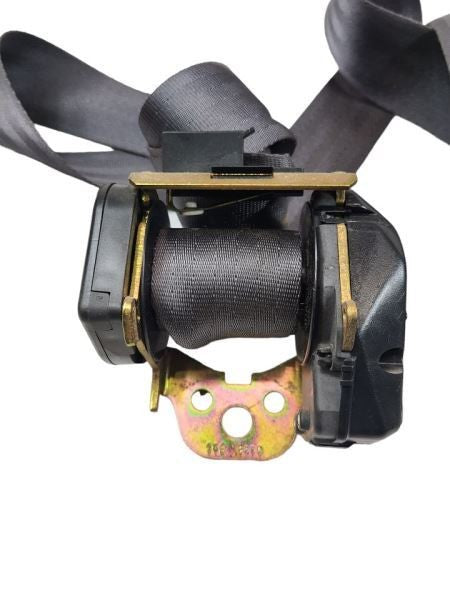 RAM1500   1996 Seat Belt Front 586630