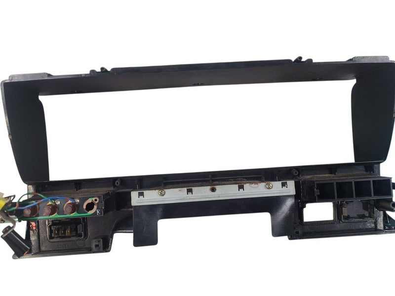 TNISSAN   1986 Dash Bezel 643057