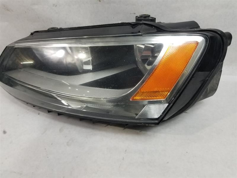 Driver Left Headlight Sedan Halogen Fits 11-16 JETTA 539069