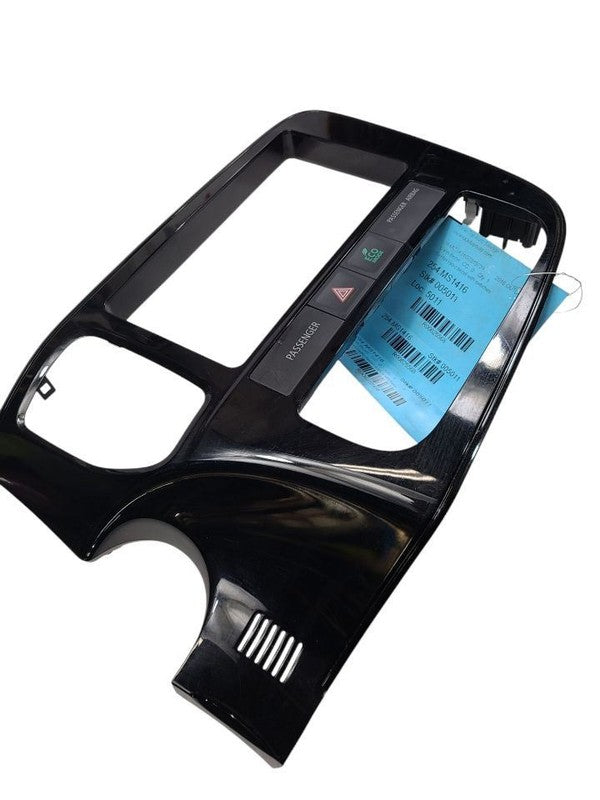 OUTLANDER 2016 Dash Bezel 625568