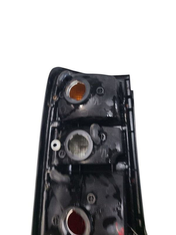 Passenger Right Tail Light 6 Cylinder Fits 91-98 LAND CRUISER 657940