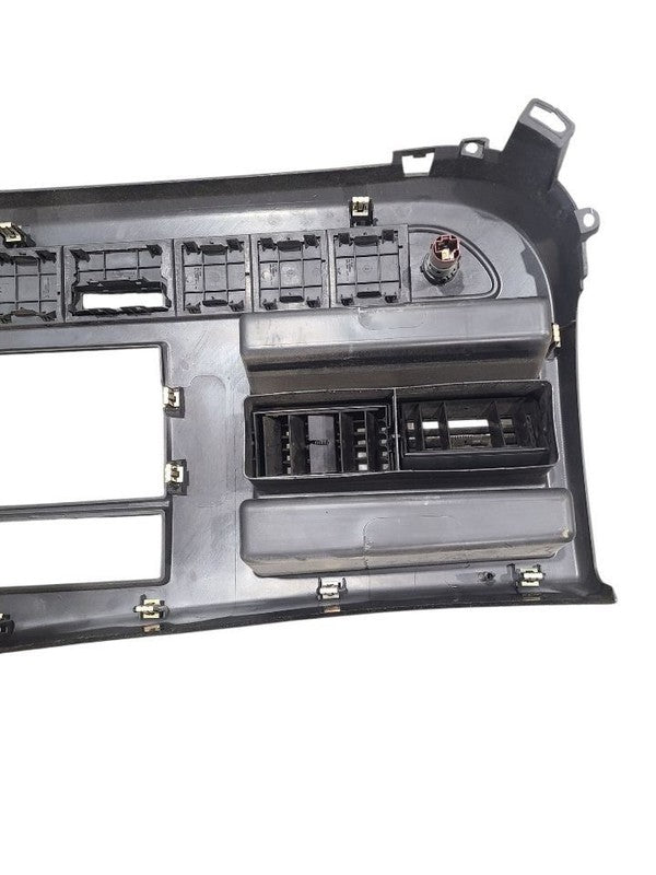 EXPRESS15 2009 Dash Bezel 663872