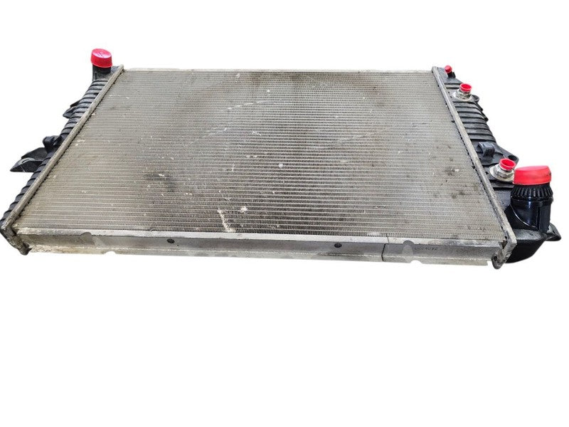 Radiator Fits 06-10 SIERRA 2500 PICKUP 646670