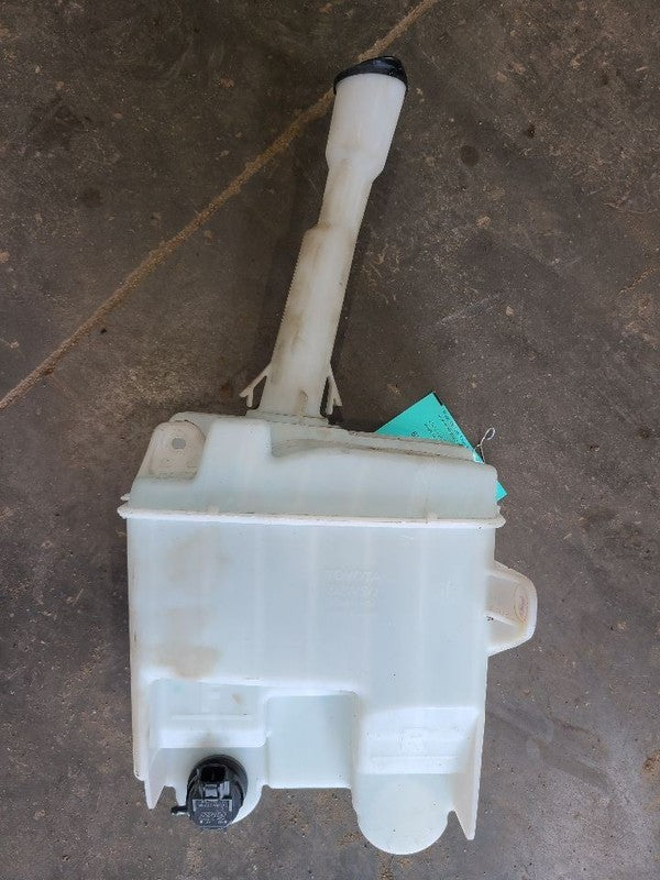 Wash Reservoir Fits 05-10 SCION TC 673373