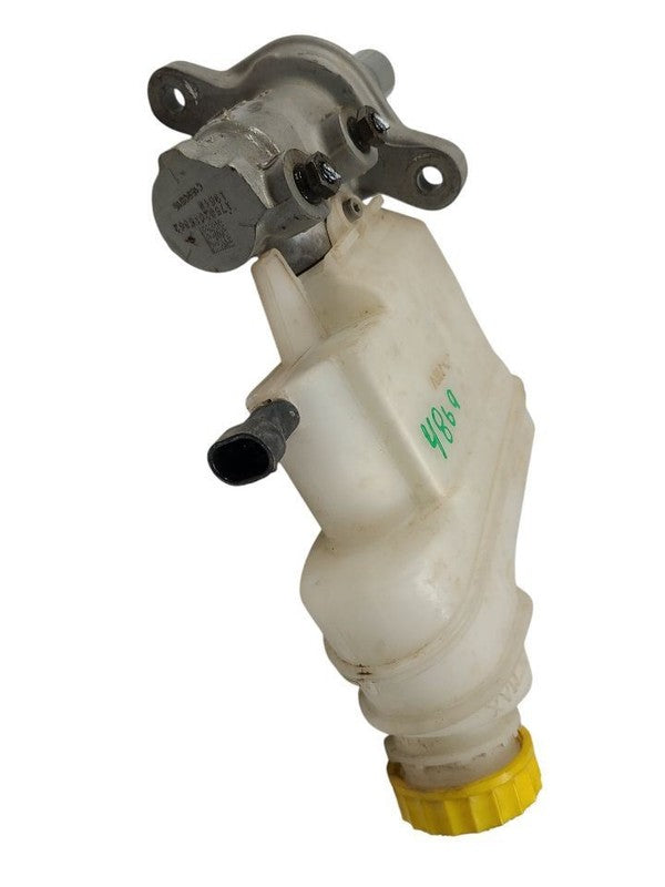 Brake Master Cylinder Fits 15-18 RENEGADE 610428