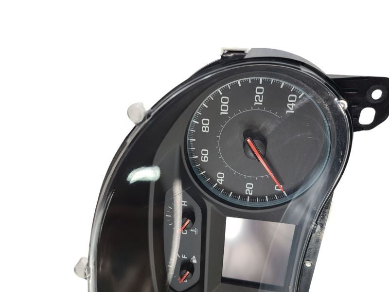 Speedometer Cluster MPH And KPH Fits 20 MALIBU 572651