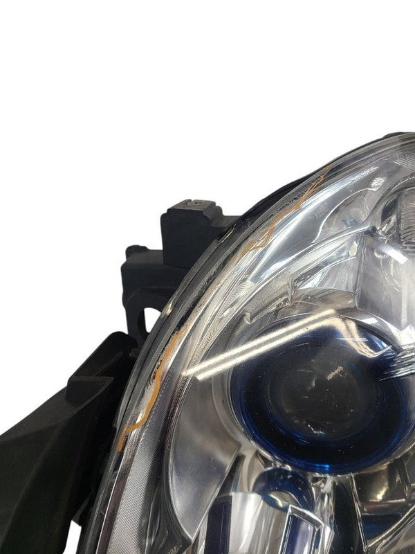 Passenger Headlight Xenon HID Without Opt T97 Fits 08-12 ENCLAVE 61528