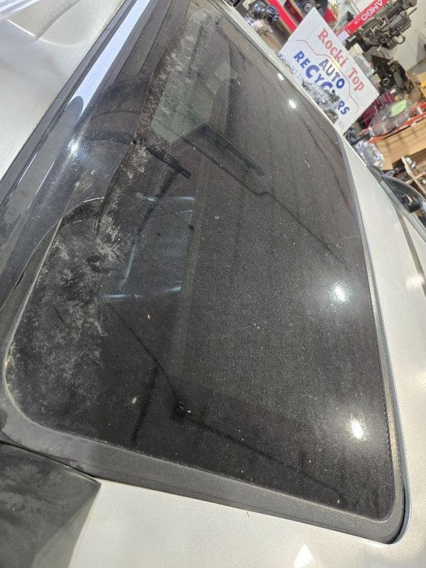 Roof Glass Fits 96-02 4 RUNNER 640695