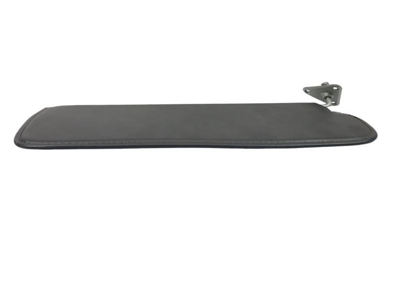 TDOD250   1990 Sun Visor 589830