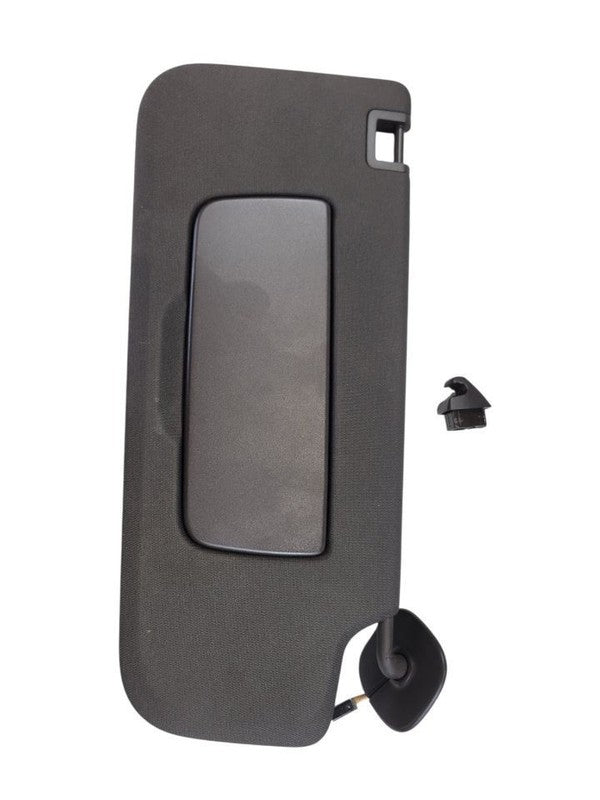 Passenger Sun Visor With Illumination Fits 19-26 SILVERADO 1500 PICKUP