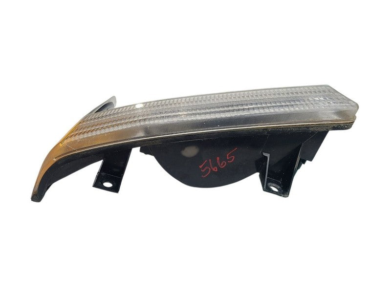 Passenger Corner/Park Light Park Lamp-turn Signal Fits 01-04 EXCURSION