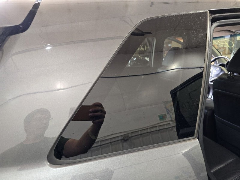 Passenger Right Quarter Glass Fits 07-12 RDX 635132
