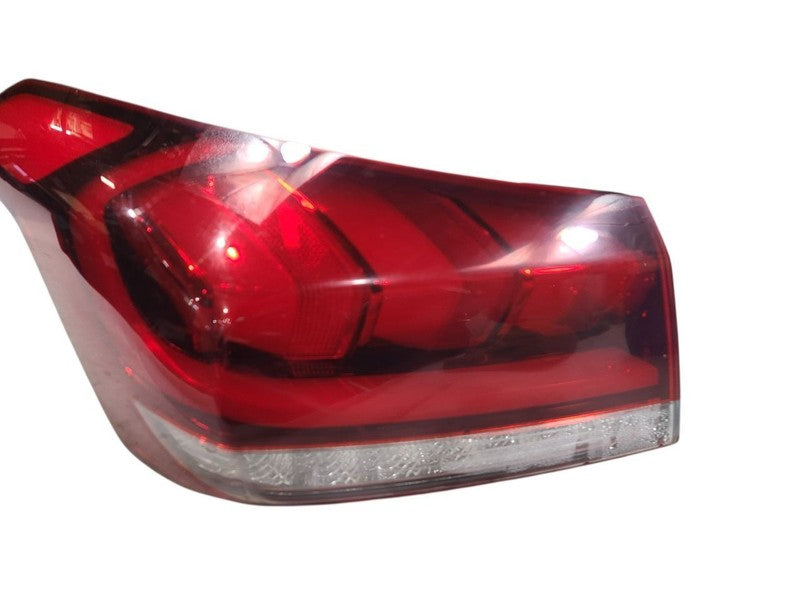 Driver Tail Light Sedan LED Signals Fits 15-16 GENESIS 658477