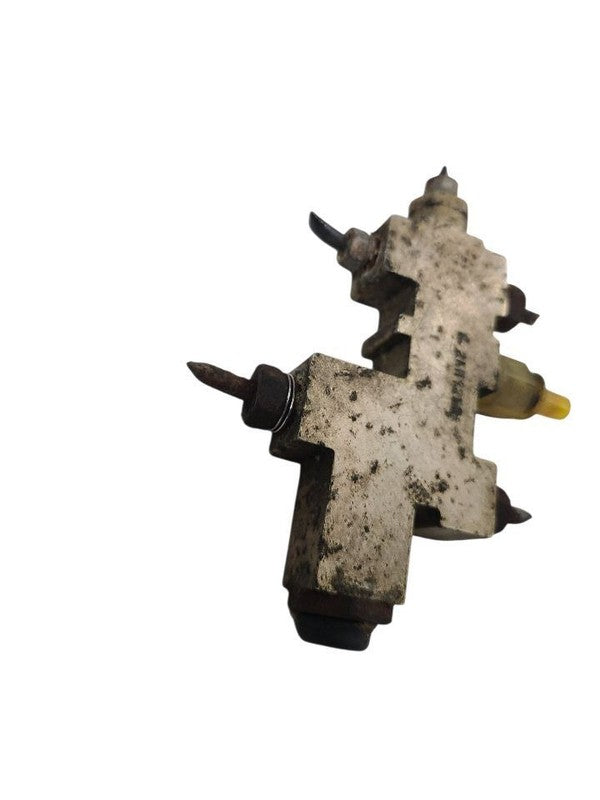 WRANGLER  1995 Brake Proportioning Valve 653072